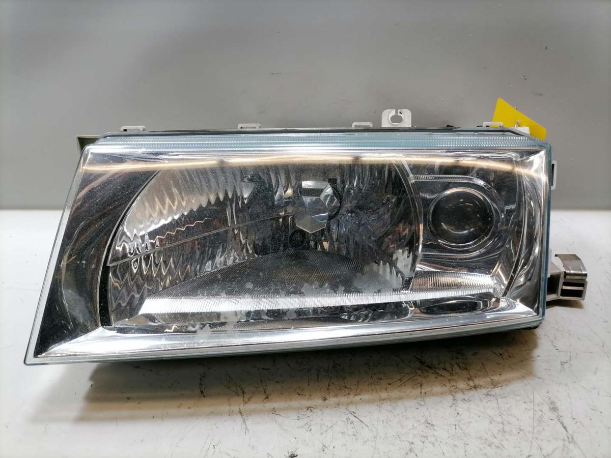 Skoda Octavia 1U original Scheinwerfer links Halogen mit Nebelscheinwerfer Facelift Bj.03